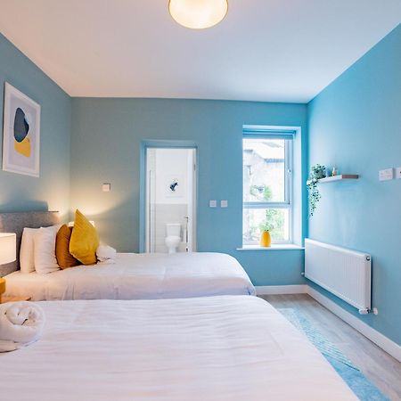 The Large Group House -Sleeps 21 Villa Dublin Eksteriør bilde