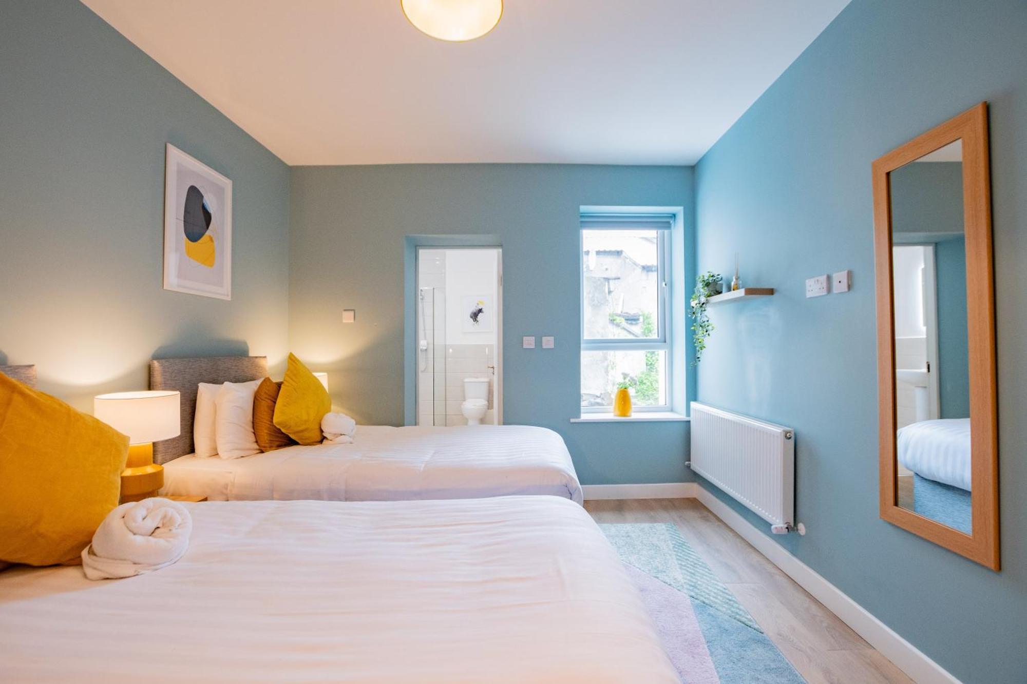 The Large Group House -Sleeps 21 Villa Dublin Eksteriør bilde