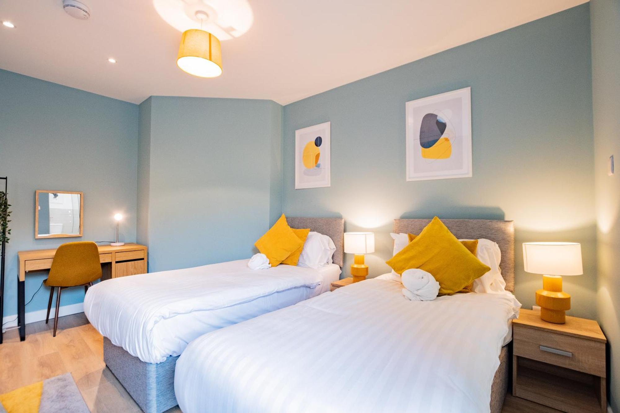 The Large Group House -Sleeps 21 Villa Dublin Eksteriør bilde
