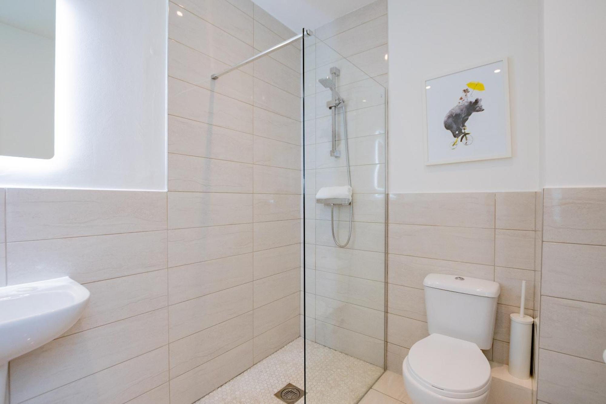 The Large Group House -Sleeps 21 Villa Dublin Eksteriør bilde